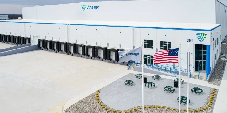 Loading docks at the Lineage cold storage facility on Crossroads Boulevard, Logan Township, New Jersey